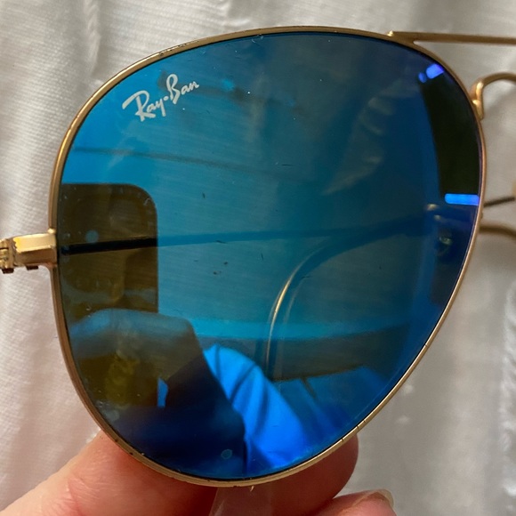 Blue Rayban aviators - Picture 4 of 5